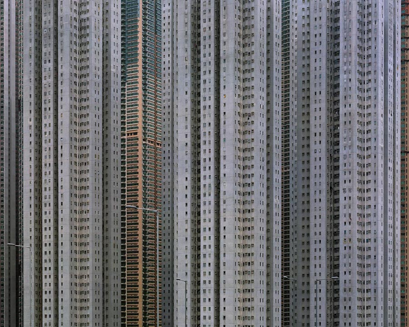 Illustration for article titled Stunning photos of super-dense Hong Kong apartments look like Borg cubes